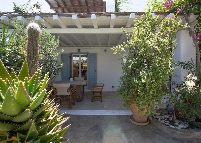 The Nest * Mesokhórion